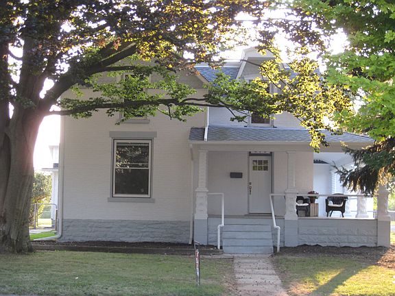 2nd image of 216 S Franklin St