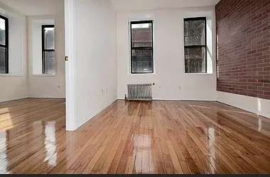 Rented by J Misrahi Realty Corp