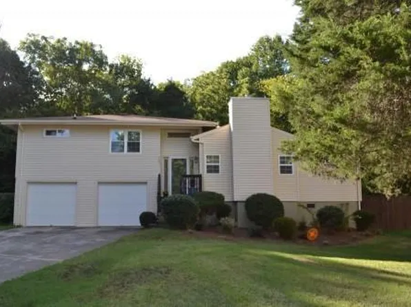 7501 Bearsfoot Ln, Charlotte, NC 28227