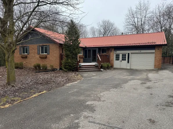 16 Maes Cres, Mulmur, ON L9V 3H7