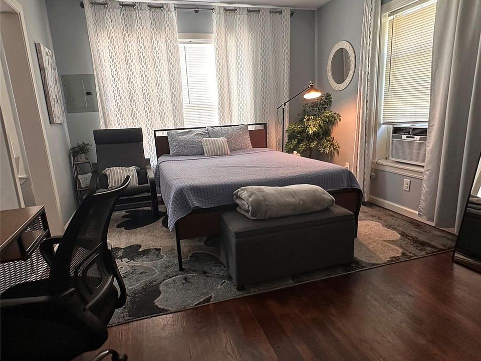1st image of 4302 Polk St #5