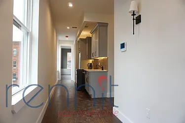 Rented by Rennit Inc.