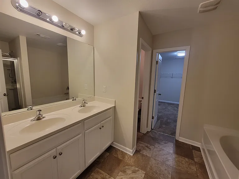 5808 Sanders Farm Ln — Photo 19