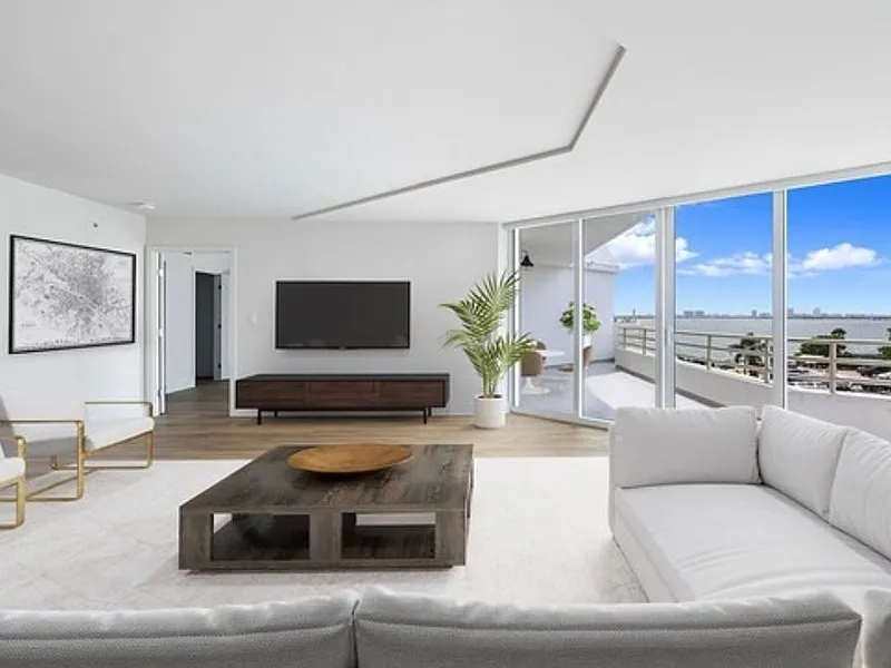 2 bed, 2.0 bath, $4,596 — Photo 3