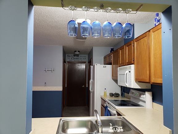 2nd image of 4107 Hidden Branch Dr N
