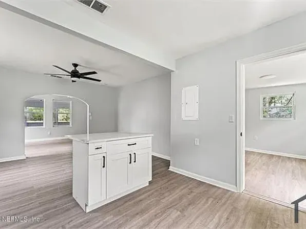 3348 Commonwealth Ave, Jacksonville, FL 32254