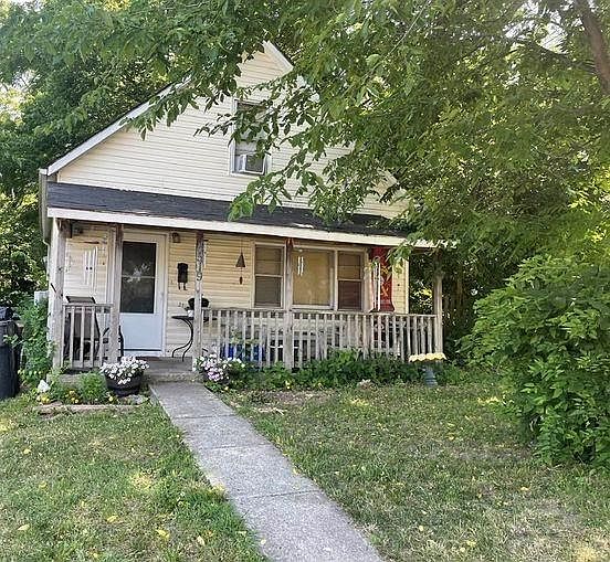 1st image of 5519 Clark Ave