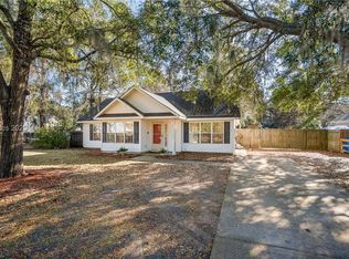 7 Fig Dr, Beaufort, SC 29907