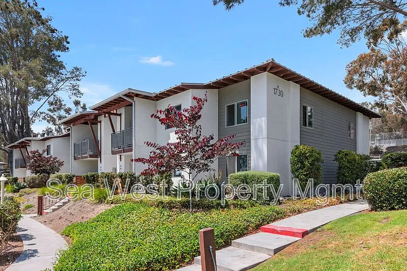 2 bed, 2.0 bath, 906 sqft, $3,475 — Photo 3