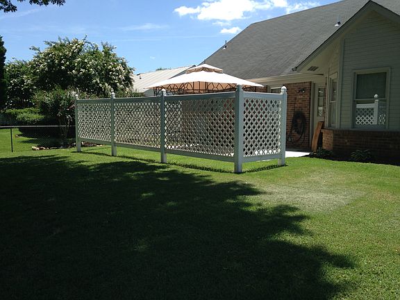 3rd image of 2222 Villaret Dr SW