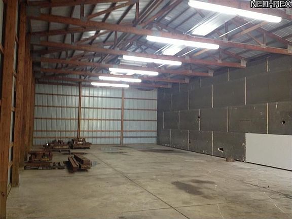 4th image of 1417 Commerce Dr