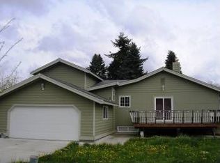 9021 10th Ave SW, Seattle, WA 98106