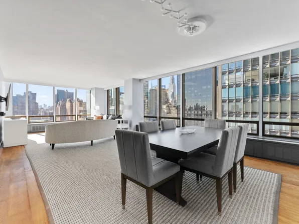 870 United Nations Plaza image 1 of 20