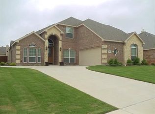 906 Nikki Dr, Cedar Hill, TX 75104