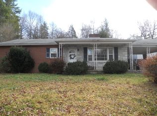 142 N Hampton Rd, Boone, NC 28607