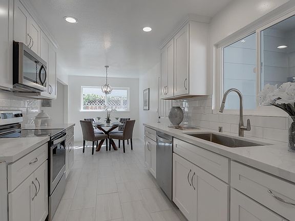 5th image of 4749 Cherrywood Dr