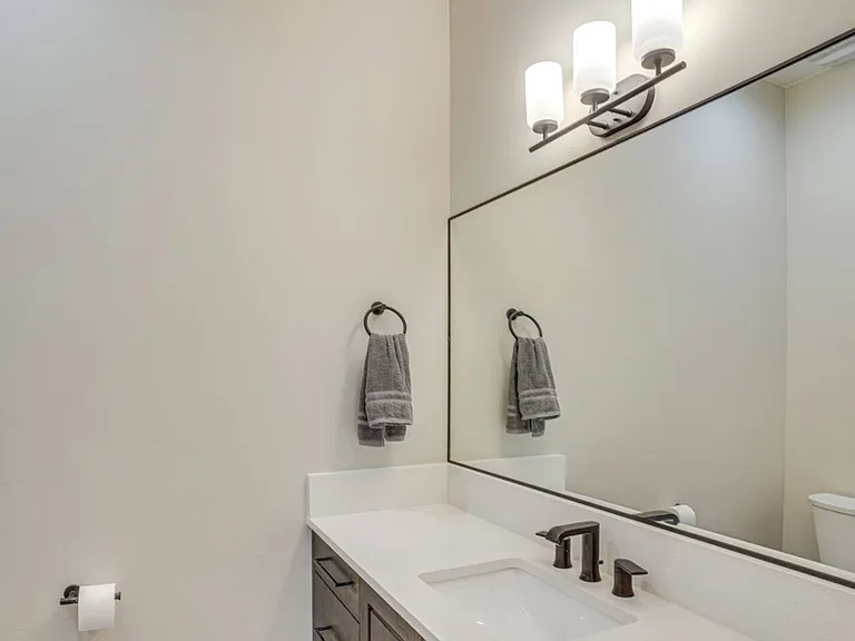Ridgeview St — Photo 8