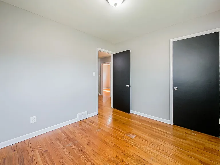 28783 Leona St — Photo 19