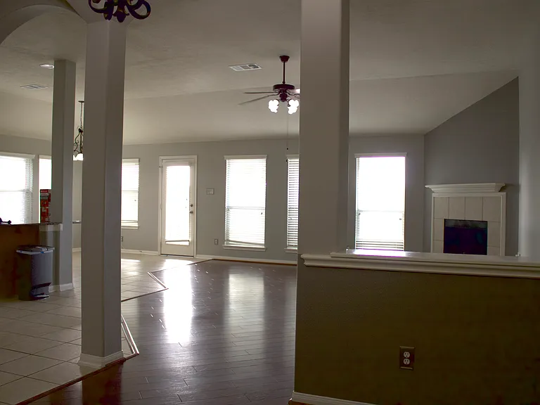 In dinning room looking at huge grand room