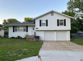 2006 Flint Rd, Emporia, KS 66801