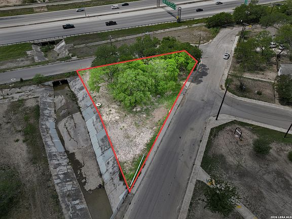 3rd image of 430 Betty Jean LOT E