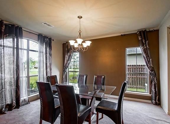 4th image of 172 Autumn Woods Dr
