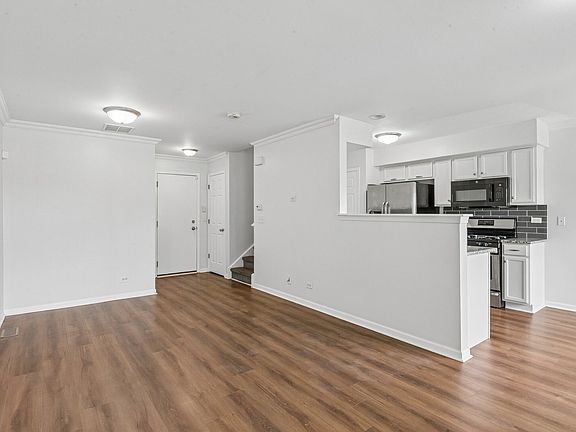 5th image of 12688 W Wakefield Dr