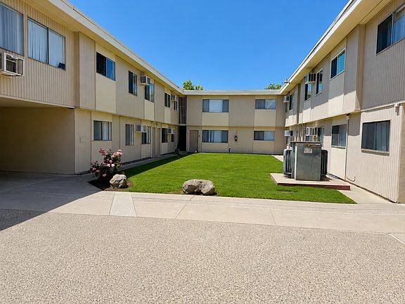 3rd image of 2383 Arden Way #4
