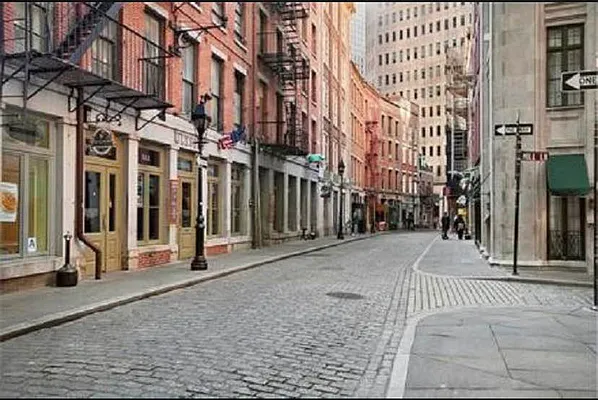 Rented by Level Group | media 5