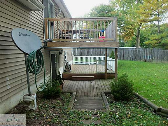 3rd image of 2336 NW Northwest Ave