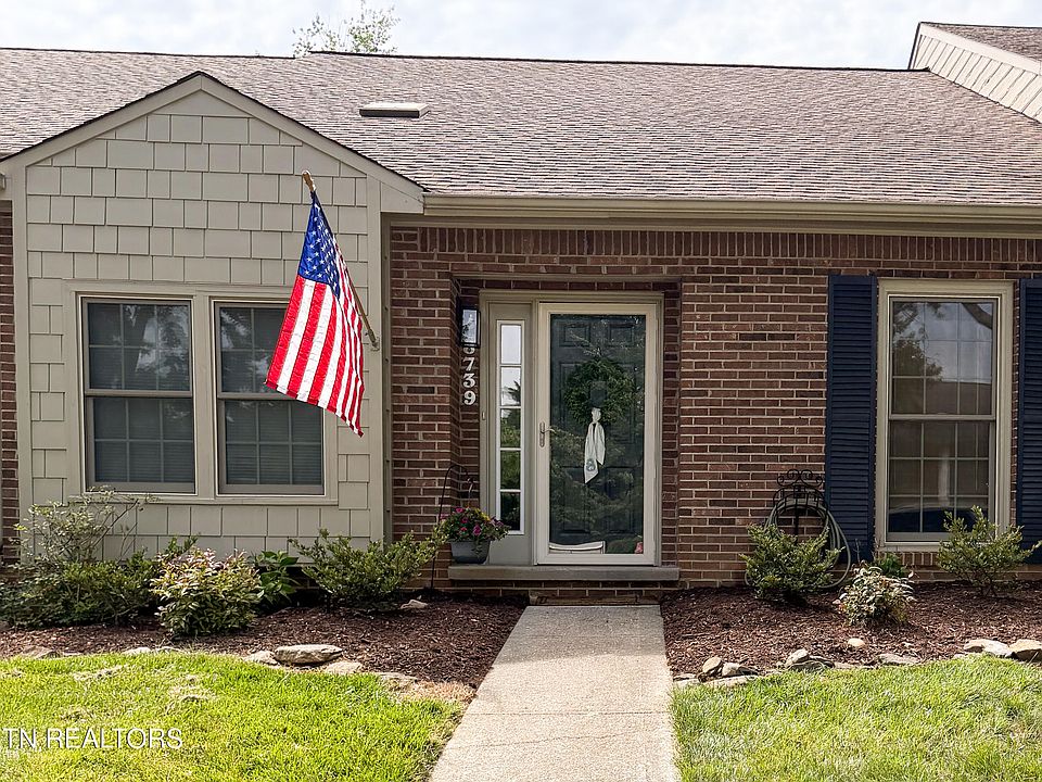 1st image of 8739 Wimbledon Dr #7