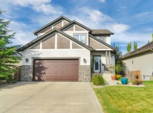 176 E Ingle Close, Red Deer, AB T4R 3S2