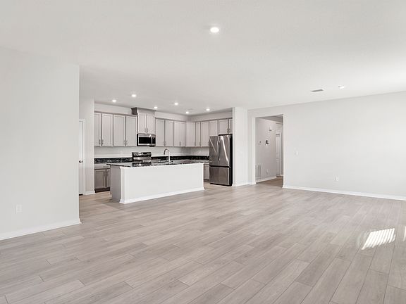 5th image of 6133 Bellview Pointe Ln