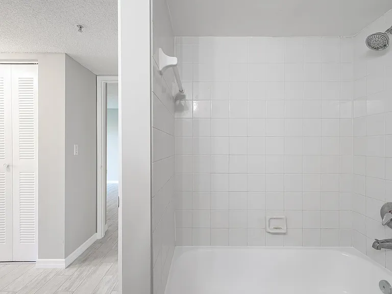 2600 S University Dr #208 — Photo 18