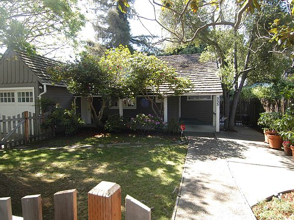 2nd image of 555 8th Ave