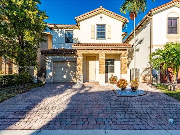 22763 SW 88th Path, Cutler Bay, FL 33190