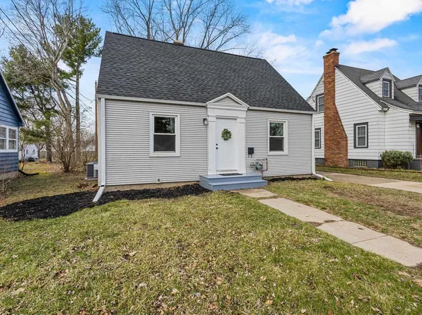 1306 West Wisconsin Street, Portage, WI 53901