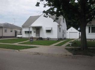 417 Hope Ave, Waterloo, IA 50703