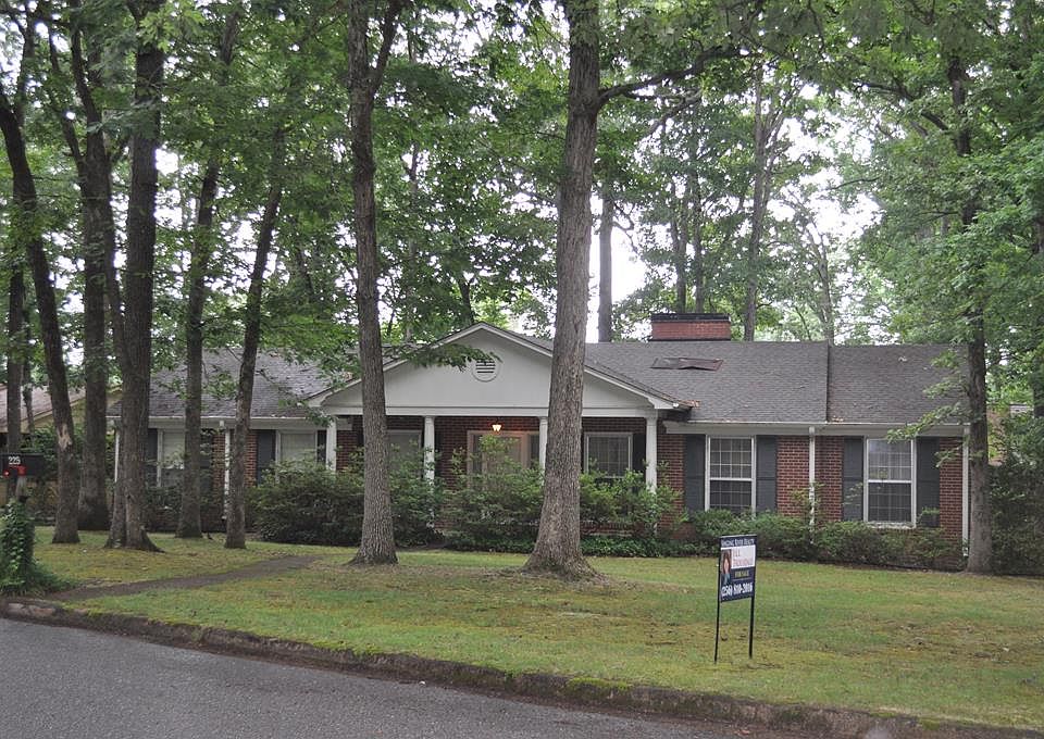 1st image of 225 Shirley Dr