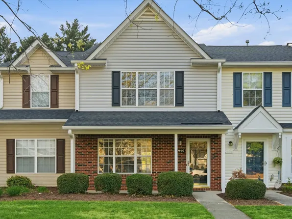 2940 Mayer House Ct, Charlotte, NC 28214