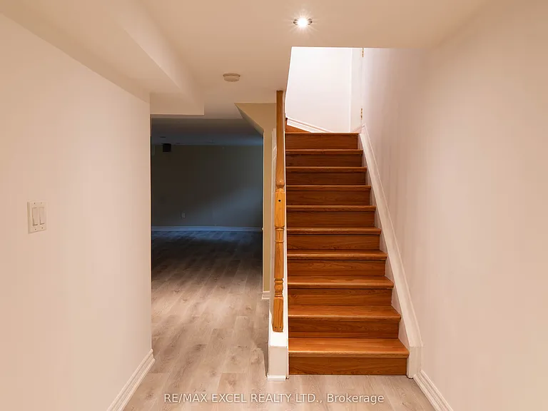 118 Redkey Dr — Photo 21