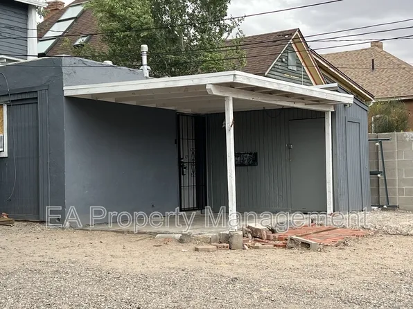 123 Walter St NE Unit 4, Albuquerque, NM 87102
