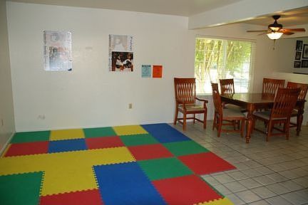 5th image of 897 Dogwood Dr