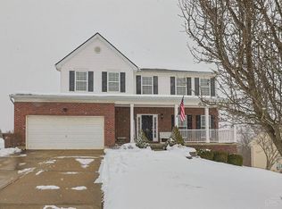 6864 Ruwes Oak Dr, Cincinnati, OH 45248
