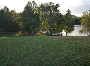 546 Emory River Rd, Harriman, TN 37748