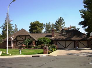 2613 S Iglesia Cir, Mesa, AZ 85202