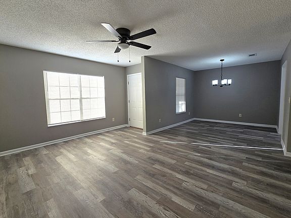 Open Floor Plan - Living room and Dining Area