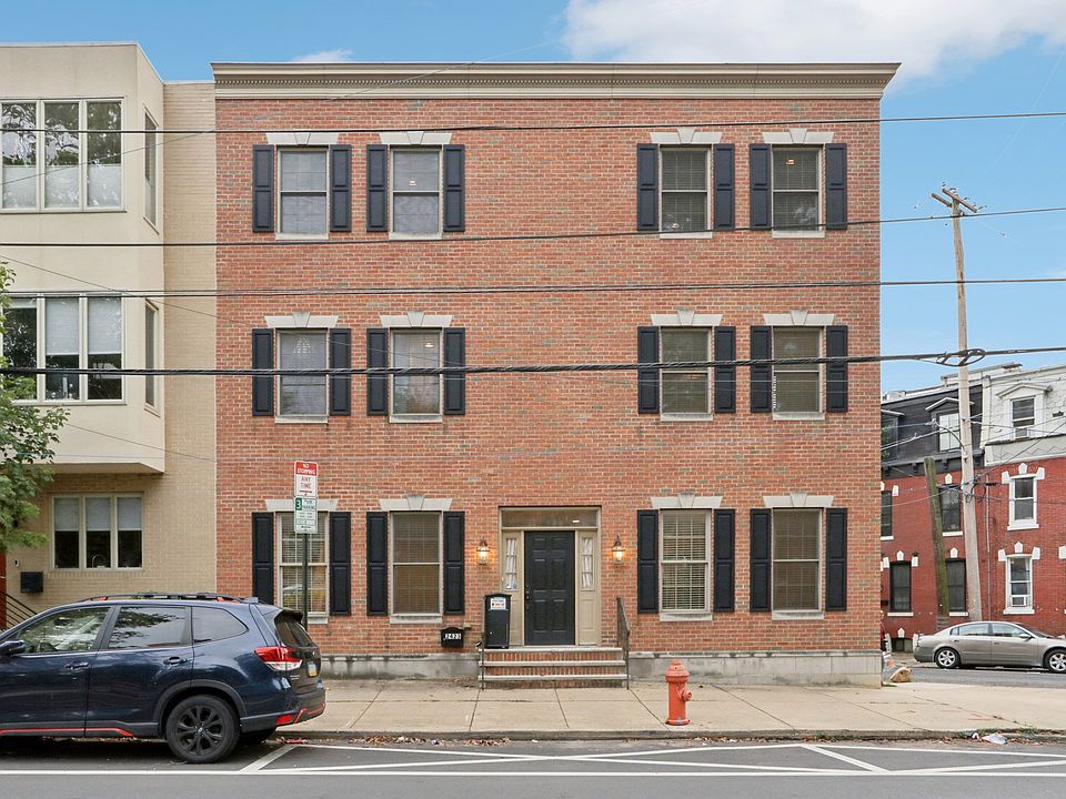 1st image of 2423 Grays Ferry Ave