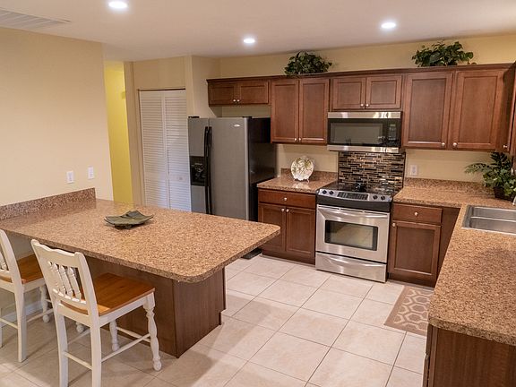 3rd image of 11025 Euler Ave