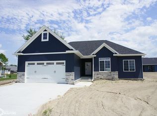 2500 Kamen Dr, Webster City, IA 50595